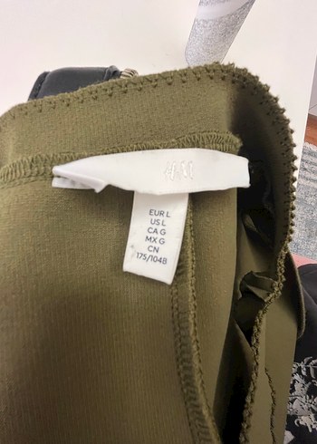 H&M Düğme Detaylı Haki Bluz - Görsel 3