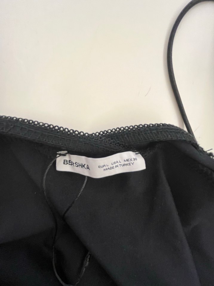 Bershka Siyah V Yaka Uzun Askılı Elbise - Görsel 3