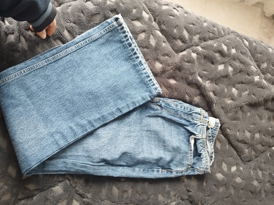 Kadın Mavi Bol Kesim Midi Kot Pantolon - Görsel 4