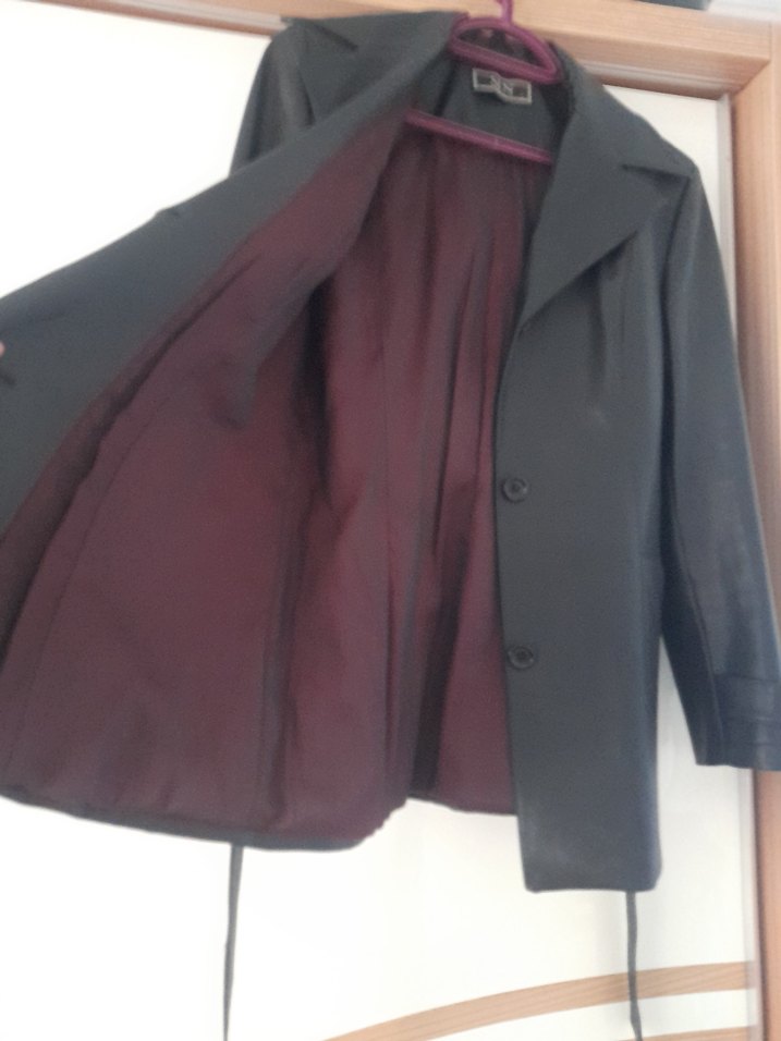 Düğmeli Siyah Deri Kadın Ceket - Görsel 3