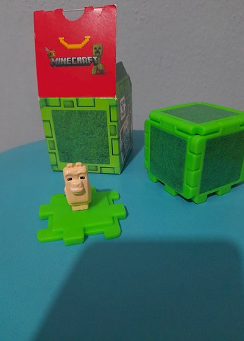Minecraft Yeşil Blok ve Figür Oyuncak - Görsel 2