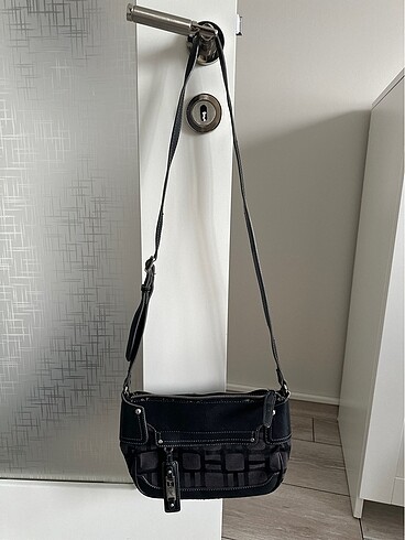 Beden siyah Renk Nine West Askılı Çanta