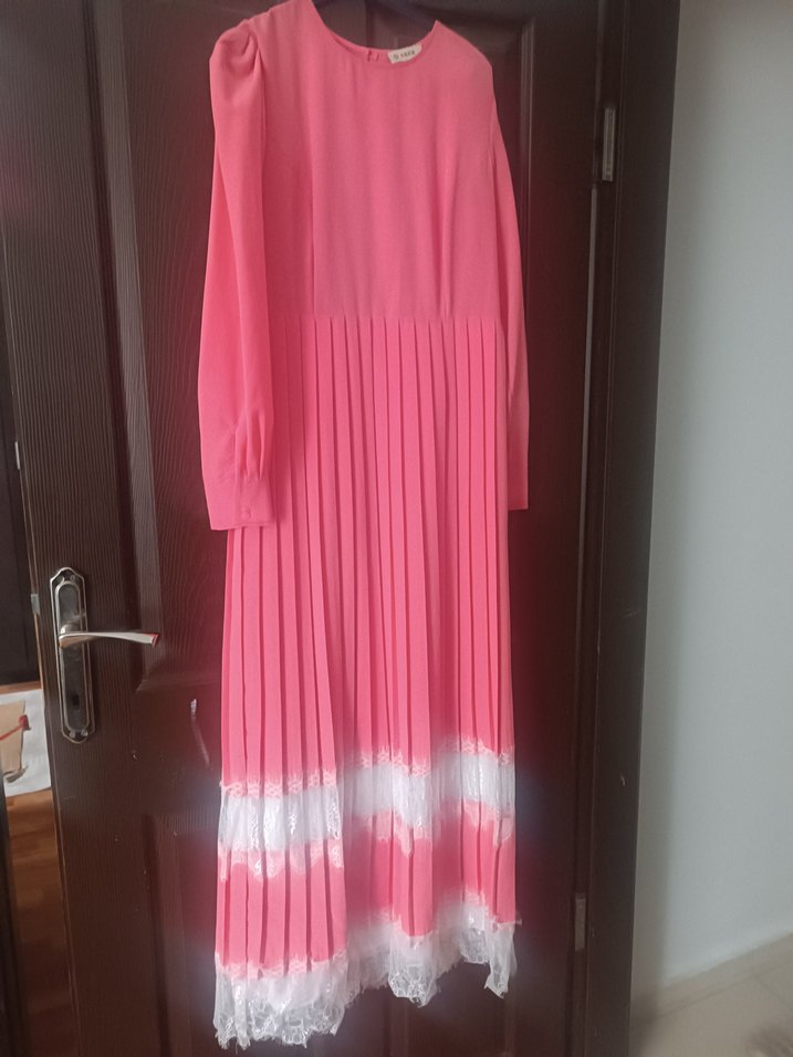 Pembe Piliseli Uzun Kollu Elbise - Görsel 2