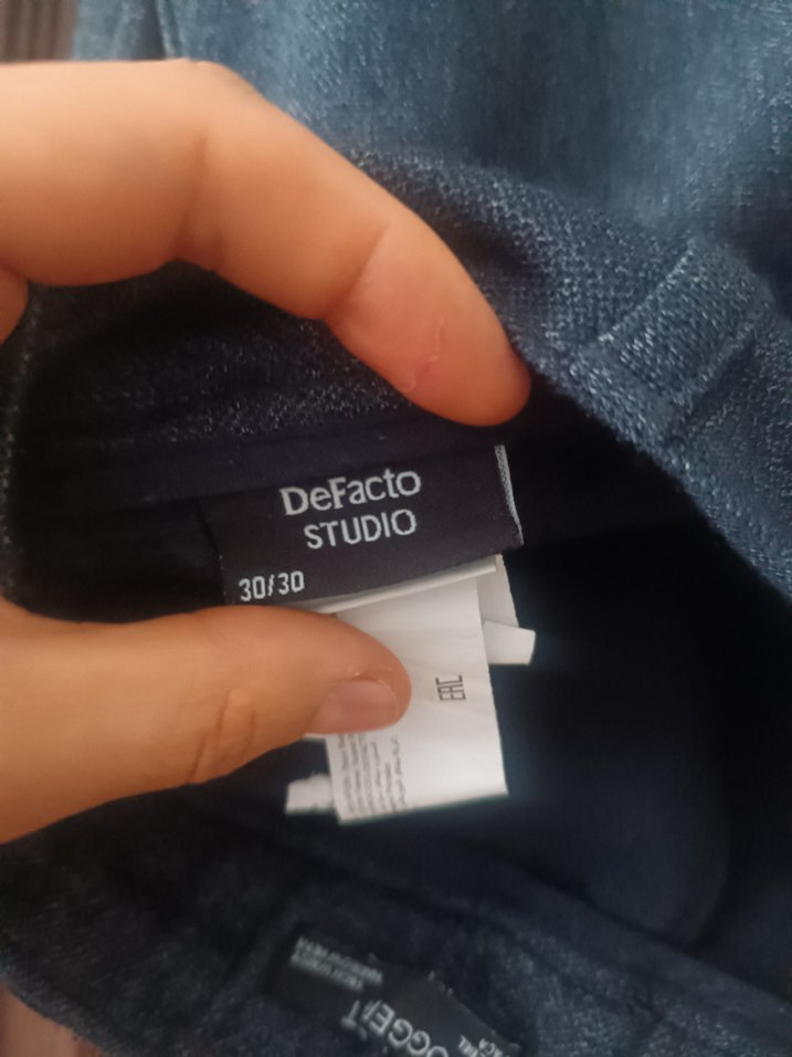 Gri Kadın Denim Kemerli Pantolon - Görsel 2