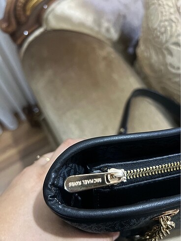 Beden siyah Renk Michael kors kol çantası