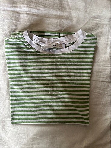 MANGO TSHIRT