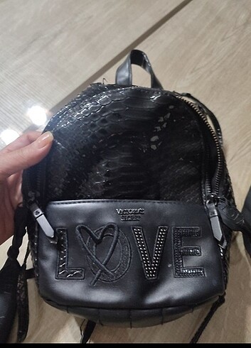 Victoria s Secret sırt çantası 