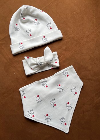 Beyaz Baskılı Bebek Önlüğü Seti - Görsel 2