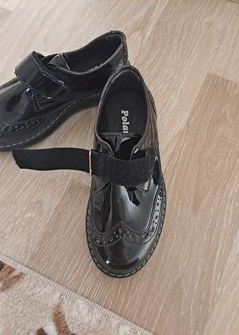 polaris Siyah Parlak Tokalı Erkek Çocuk Ayakkabısı 29 numara - Görsel 3