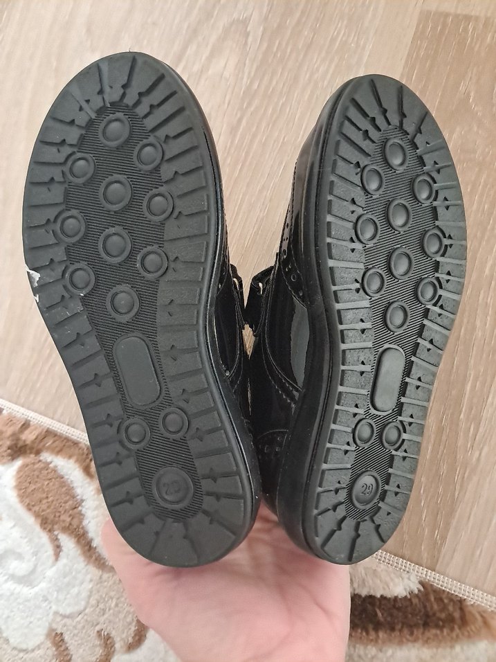 polaris Siyah Parlak Tokalı Erkek Çocuk Ayakkabısı 29 numara - Görsel 4