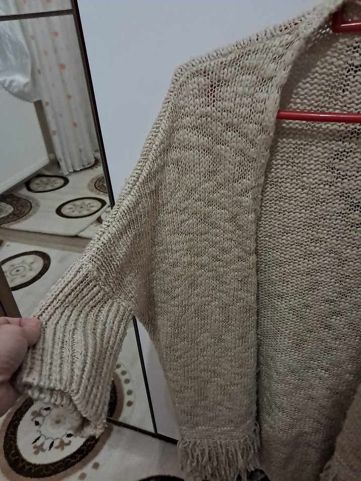 Bohem Tarz Kısa Bej Örgü Kadın Hırka - Görsel 2