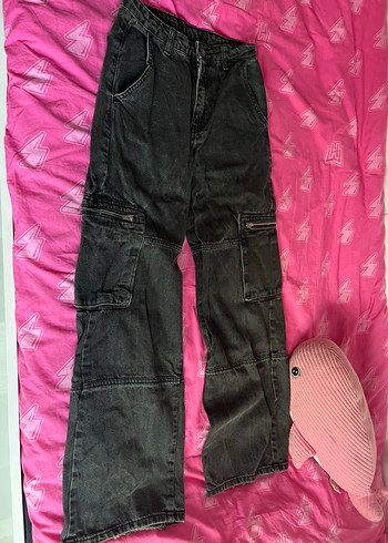 Stradivarius Fermuarlı Koyu Denim Kadın Jean