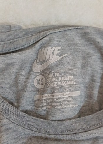 xs Beden gri Renk Nike Gri Kısa Kollu Tişört