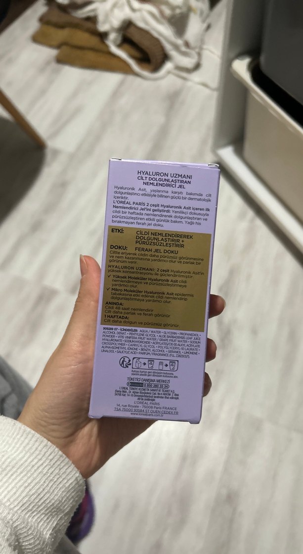 L'Oréal Hyaluron Uzmanı Nemlendirici Jel - Görsel 2