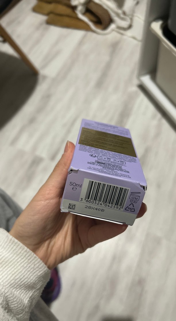 L'Oréal Hyaluron Uzmanı Nemlendirici Jel - Görsel 3