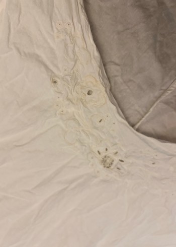 Ortası Nakışlı Nevresimler - Görsel 9