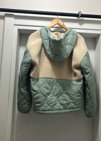 Kapüşonlu Kısa Kadın Mont - - Görsel 7