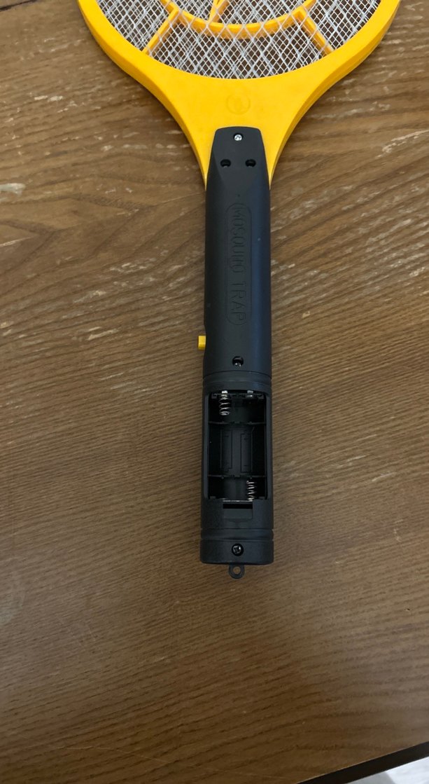 Sarı Renkli Elektrikli Sinek Öldürücü - Görsel 4