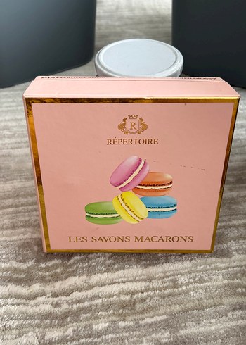 Répertoire Pastel Pembe Macaron şeklinde çilekli sabun