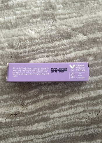 Beden 404 numaralı Ruj Parlatıcı - creamco.