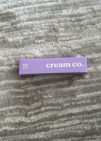 404 numaralı Ruj Parlatıcı - creamco.