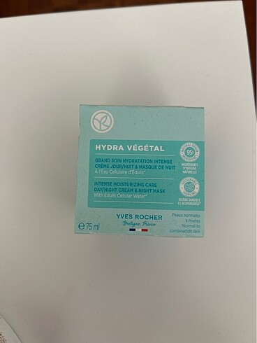 Yves rocher su bazlı nemlendirici