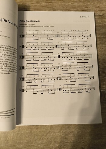 D52 52 Haftada Temel Davul Dersleri Kitabı - Görsel 3