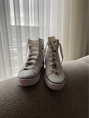 38 Beden Converse Ayakkabı