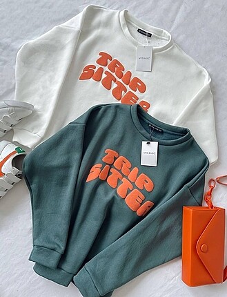 Önü kabartma baskılı Oversize Sweatshirt