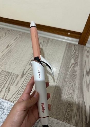 Beyaz ve açık renk saç şekillendirici maşası - Görsel 3