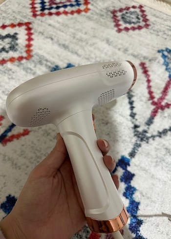 Beyaz Renkli Lazer Epilasyon Cihazı - Görsel 3