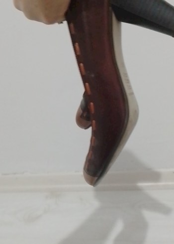 Kahverengi Deri Tokalı Klasik Topuklu Ayakkabı - Görsel 10