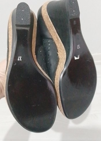 Siyah Dantel Detaylı Dolgu Topuklu Kadın Ayakkabı - Görsel 7