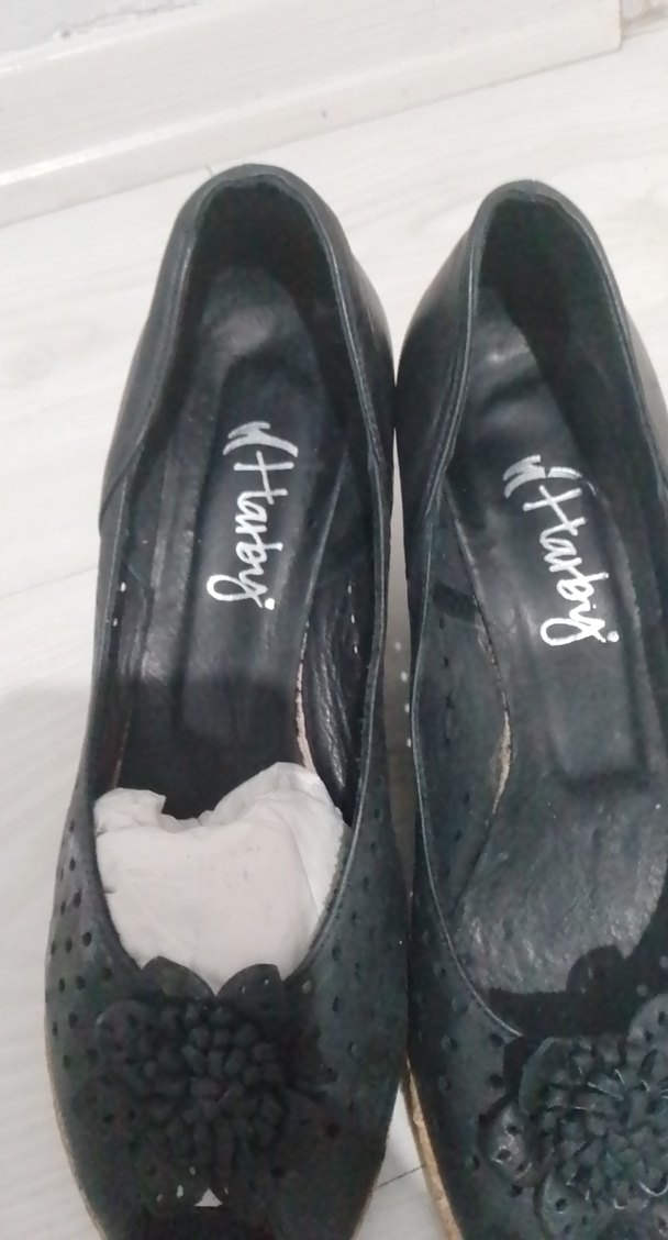 Siyah Dantel Detaylı Dolgu Topuklu Kadın Ayakkabı - Görsel 4