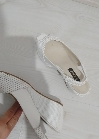 Beyaz Dolgu Topuklu Kadın Abiye Ayakkabı - Görsel 9