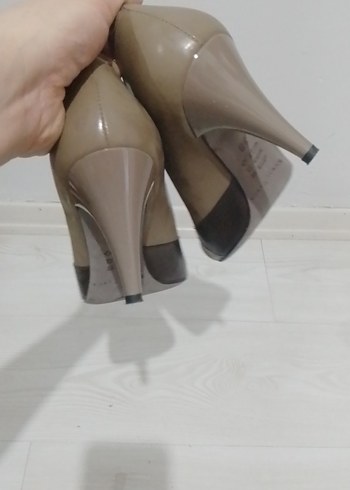 Bej Kadın Dolgu Topuklu Akşam Ayakkabısı - Görsel 6