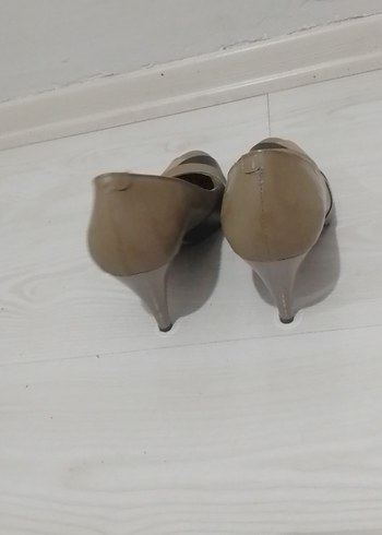 Bej Kadın Dolgu Topuklu Akşam Ayakkabısı - Görsel 4