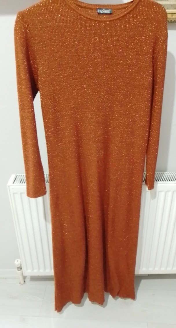 Uzun Kollu Parlak Kahverengi Triko Elbise - Görsel 4