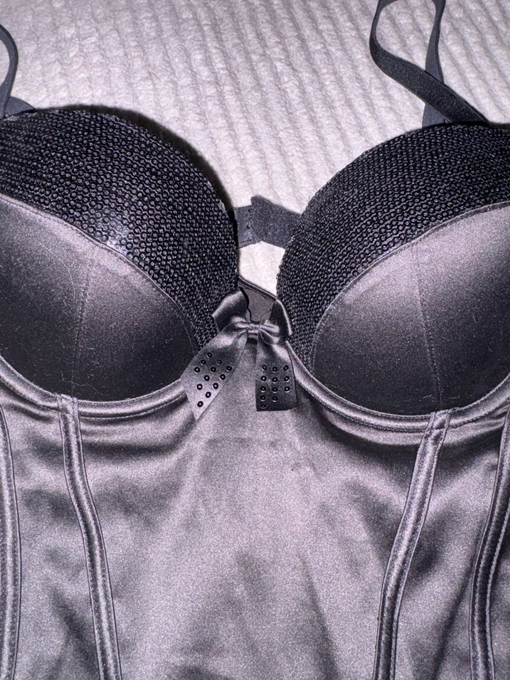 Siyah Saten Straplez Büstiyer - Görsel 2