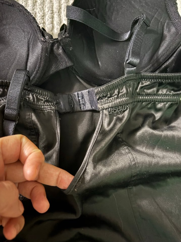 Siyah Saten Straplez Büstiyer - Görsel 4