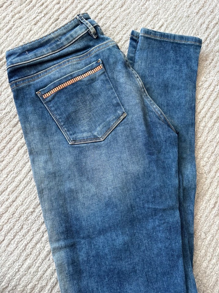Mavi Nakışlı Fermuarlı Kadın Denim Pantolon orijinal guess - Görsel 2
