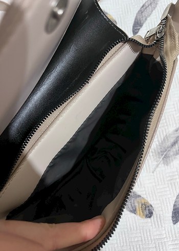 Bej Kemerli Kadın Çanta - Görsel 5