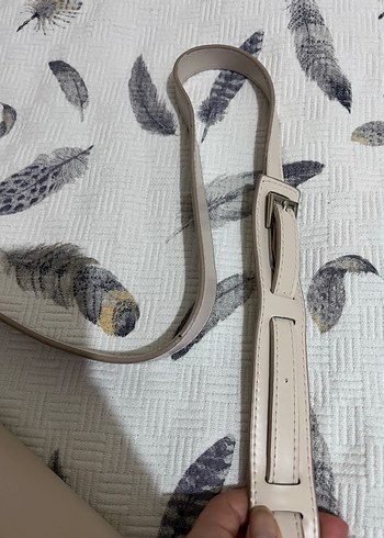 Bej Kemerli Kadın Çanta - Görsel 4