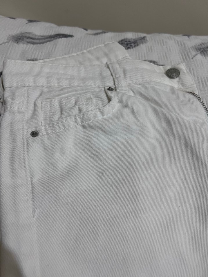 Düğmeli Beyaz Kadın kot pantolon - Görsel 3