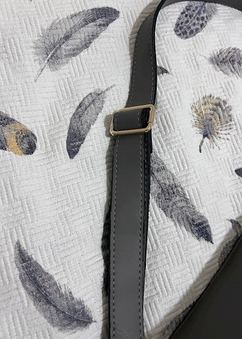 Gri Deri Kadın Çanta - Klasik ve Şık - Görsel 6