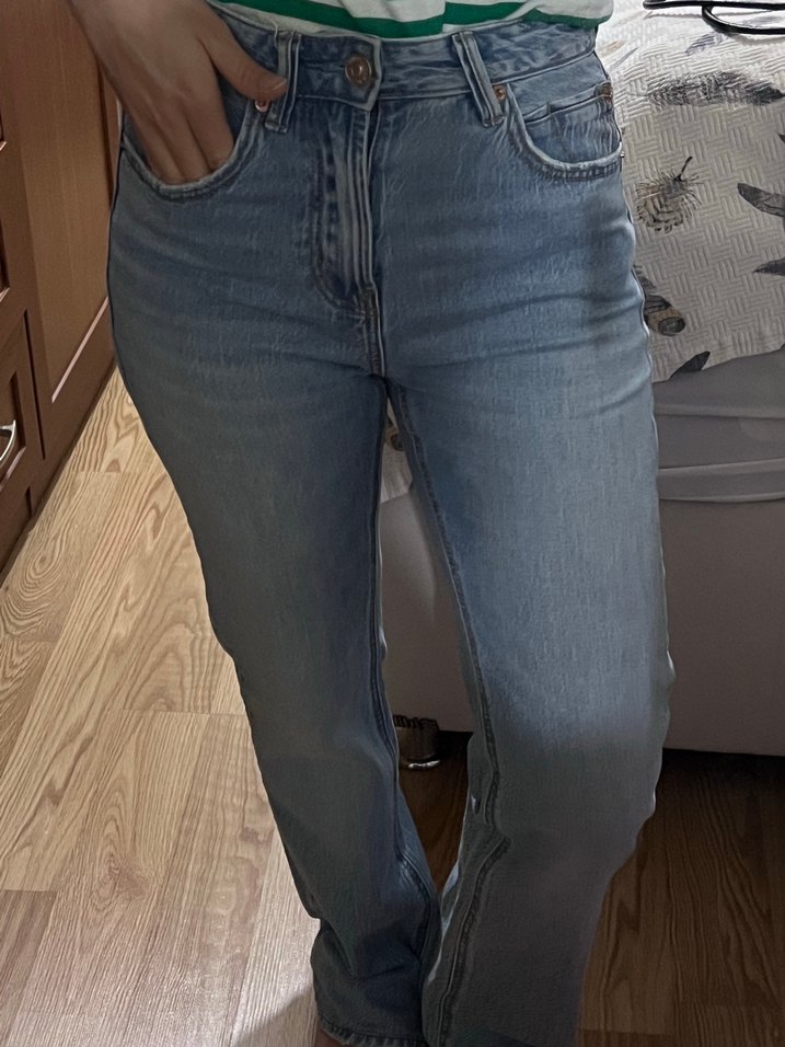 Mavi renk jean d98 Stradivarius 34 beden - Görsel 5