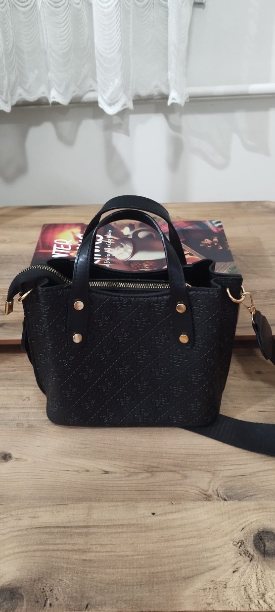 Guess Siyah Deri Kadın Çanta - Görsel 2