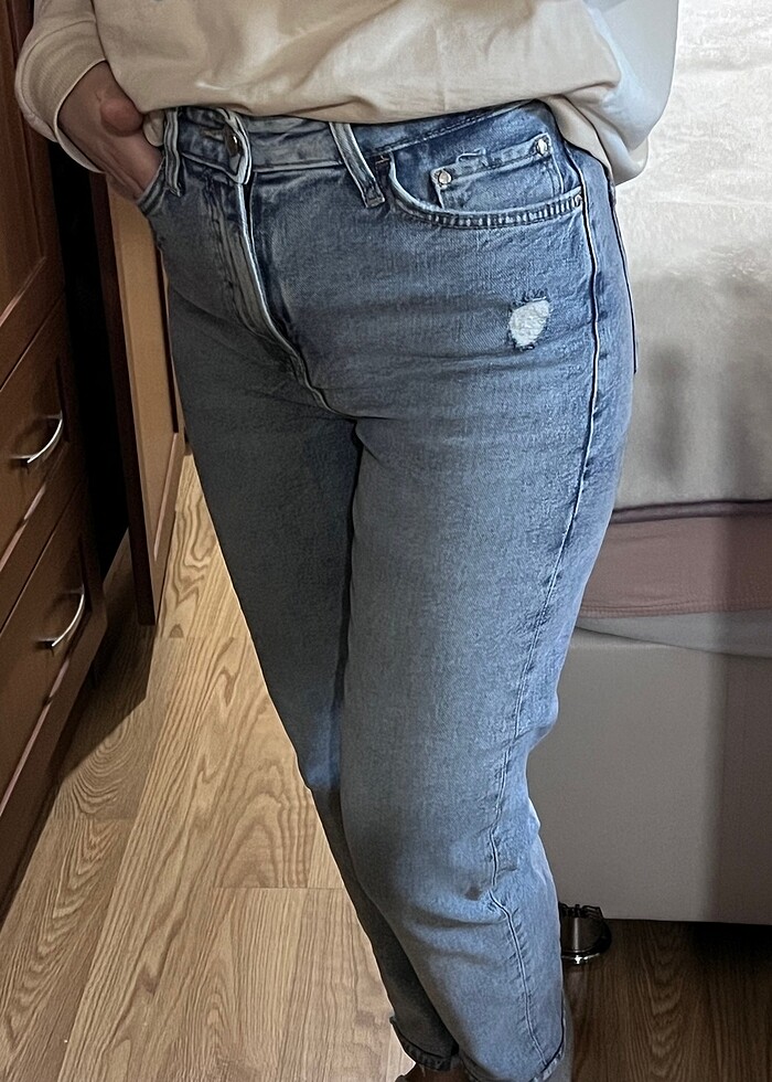 Mavi mom jean , süper yüksek bel , dar paça. - Görsel 4