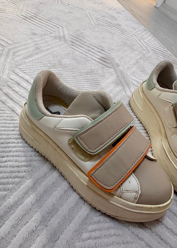 Kadın Kalın Tabanlı Spor Ayakkabı - Görsel 2