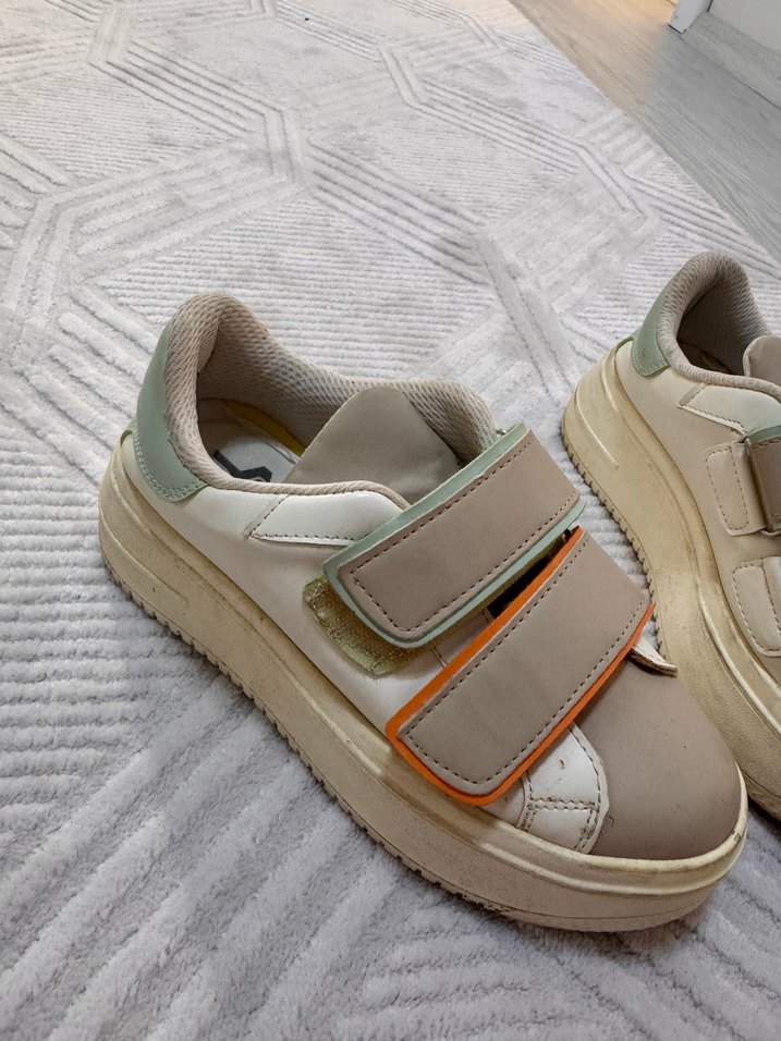 Kadın Kalın Tabanlı Spor Ayakkabı - Görsel 2